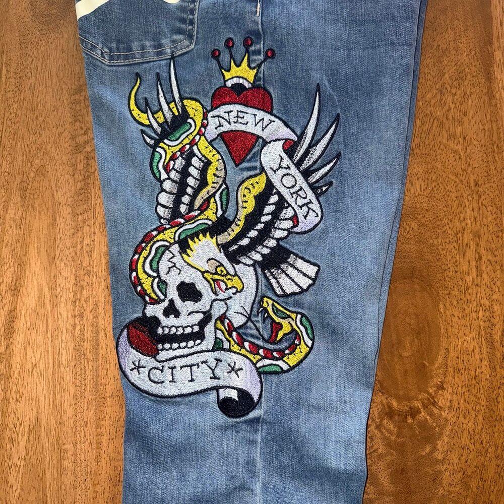 Ed Hardy Slim Flare Jeans Vtg Tattoo Skull Graphic New York City Denim Size 30 - Picture 4 of 8